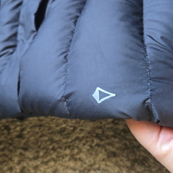 SOLD! Ivivva Girl Down Puffer Jacket with Hood - Picture 4 of 7